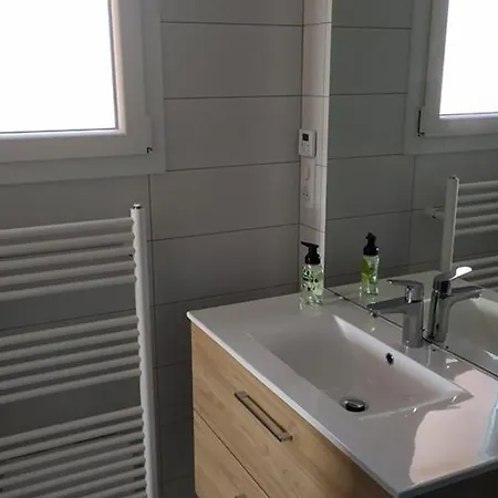 Maison Renovee Avec Jardin, Proche Du Parc Des Volcans D'auvergne, Ideale Pour Randonnees Et Detente - Fr-1-742-564 Prázdninový dům *