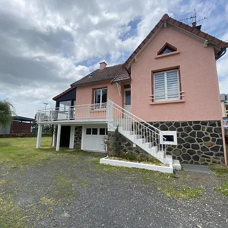 Maison Renovee Avec Jardin, Proche Du Parc Des Volcans D'auvergne, Ideale Pour Randonnees Et Detente - Fr-1-742-564 Prázdninový dům *