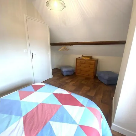 Prázdninový dům Maison Renovee Avec Jardin, Proche Du Parc Des Volcans D'auvergne, Ideale Pour Randonnees Et Detente - Fr-1-742-564