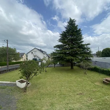 Maison Renovee Avec Jardin, Proche Du Parc Des Volcans D'auvergne, Ideale Pour Randonnees Et Detente - Fr-1-742-564 Prázdninový dům